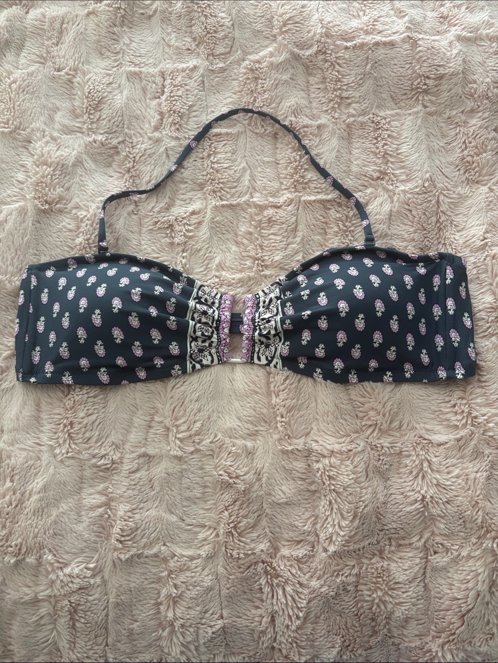 NWOT Bandeau Bikini Top with Pink Paisley Print